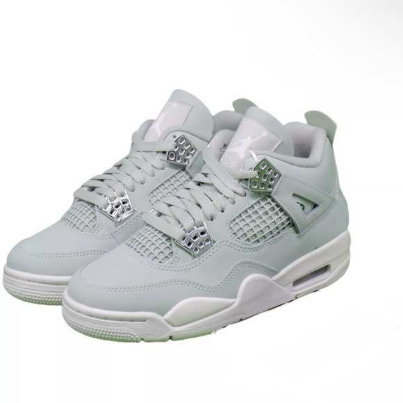 Air Jordan 4 Retro Seafoam Sail Women's Size 5 NWOB - Picture 1 of 12